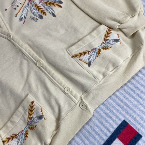 Vintage Native American Feather cardigan sweatshirt - Picture 5 of 14